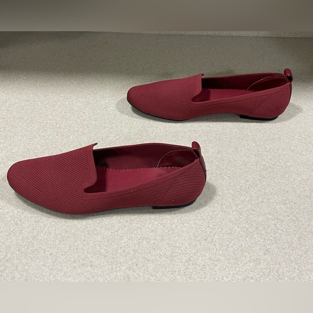Slip-On Knit Flats in Wine - Picture 4 of 11